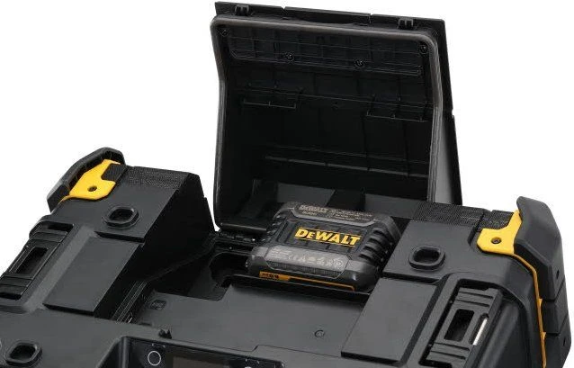 Dewalt DWST1-81078 10,8-54V Li-Ion Accu TSTAK Radio Met Oplaadfunctie - Werkt Op Netstroom & Accu - DWST1-81078-QW 4 Dewalt DWST1-81078 10,8-54V Li-Ion Accu TSTAK Radio Met Oplaadfunctie - Werkt Op Netstroom & Accu - DWST1-81078-QW - Afbeelding 4